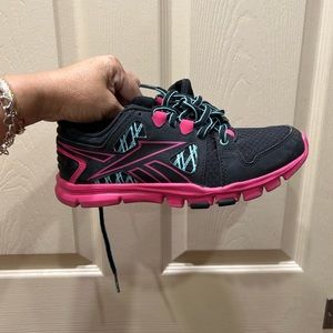 Women’s     Reebok sneakers